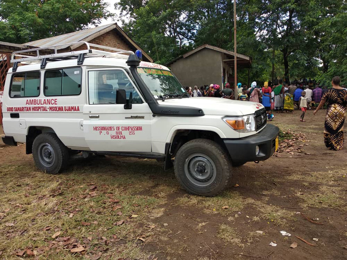 210046 - Chaque minute compte : comment une ambulance sauve des vies en Tanzanie